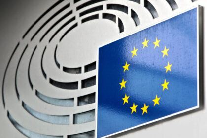 sua amenzile impuse de ue companiilor apple si meta sunt o noua forma de extorcare economica 680a65ea5de50