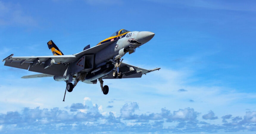 sua au pierdut un avion de 60 de milioane de dolari pe mare dupa ce a cazut peste bord de pe un portavion cum s a petrecut incidentul 68106f9f8f64e