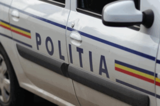 tanar de 17 ani retinut de politistii constanteni pentru talharie acesta i a furat geanta unei femei de 78 de ani 680e2ab6d767b