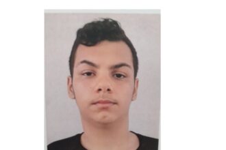 tanarul din cernavoda care a fost dat disparut de mai multe ori s a drogat si nici nu a realizat ca a furat chiar de la varul sau 68017da727f73