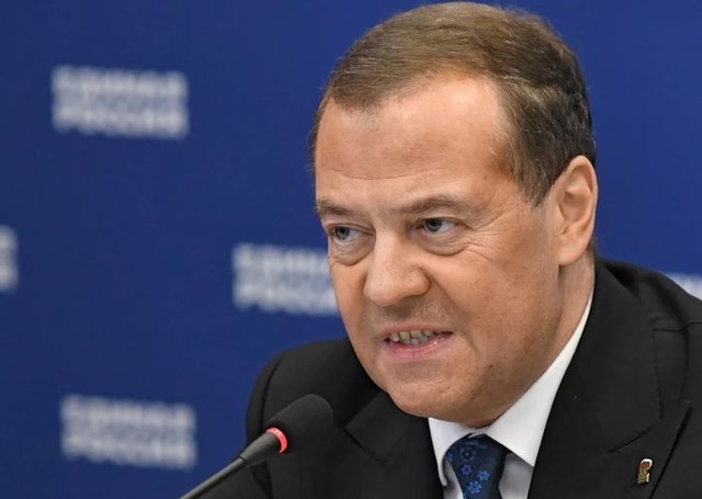 tarile care au aderat recent la nato au devenit automat tinte pentru fortele armate ruse spune dmitri medvedev 6812058054fbc