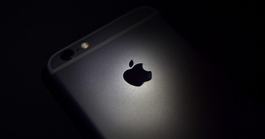 tarile in care sunt produse gadgeturile apple si cum ar putea fi afectata compania de taxele vamale impuse de trump 67ef774b4e95d