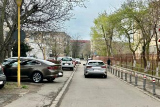 taxa de 200 de lei impusa proprietarilor de masini din oras revine in atentia judecatorilor un constantean cere anularea birului ce s a intamplat in dosar 680afe60d0160