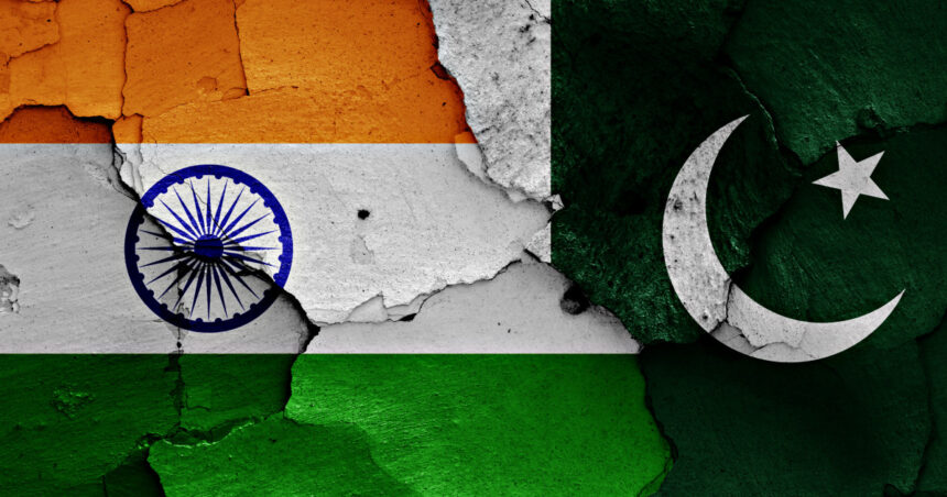 tensiuni uriase la granita indiano pakistaneza s au tras focuri de arma pentru a cincea noapte la rand 68108f802178b