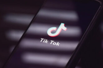 tiktok anunta masuri fara precedent pentru alegerile prezidentiale din romania platforma a lansat un centru electoral special 680b896978570