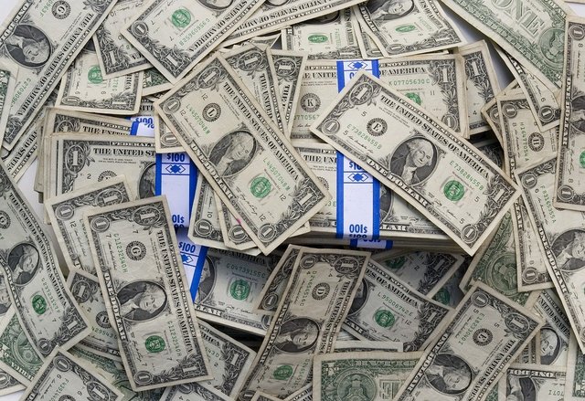 tot mai multi americani bogati isi deschid conturi bancare in elvetia temandu se de riscurile din sua 6804e68205c5e