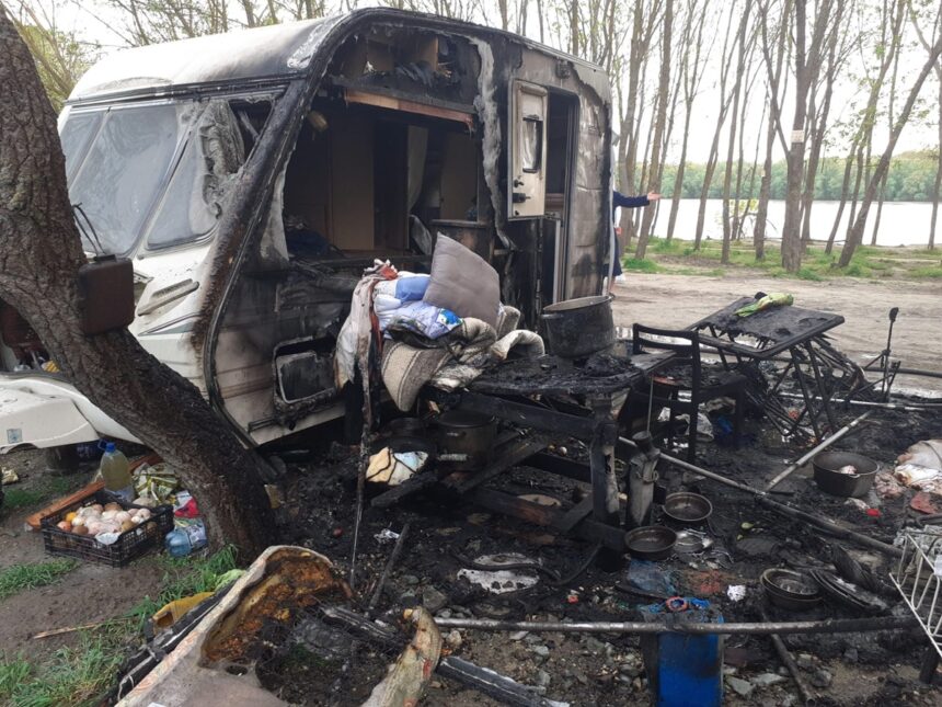 tragedie turista de 72 de ani din incendiul de la baile puturoasa din harsova a murit avea arsuri pe tot corpul 68063a44de97f