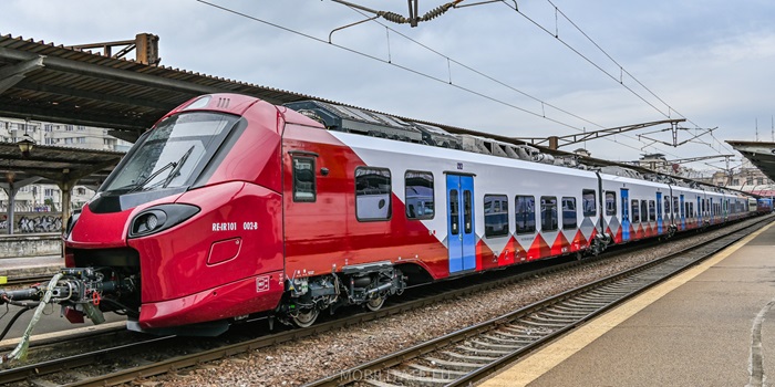 trenul bucuresti constanta oprit la fetesti din cauza unei avarii tehnice ce spune cfr calatori 680a40ee61bb0