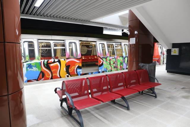 trenurile vechi de pe magistrala 4 de metrou gara de nord straulesti vor fi inlocuite cu altele noi achizitie de 1 miliard lei 6801766a774c9