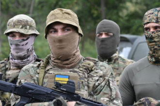 ucraina observa o intensificare a ofensivei ruse in nord est si incearca sa mentina pozitiile ocupate peste granita 6800014975ad1