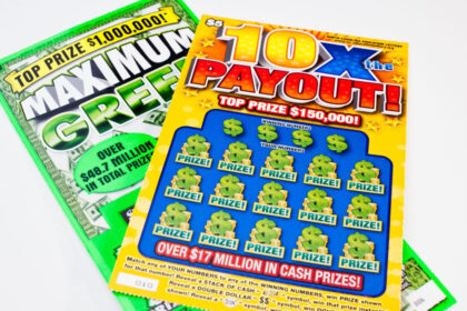 un barbat fara adapost din sua a castigat 1 milion de dolari la loto ce vrea sa faca cu banii 67fea2e5e4bb9