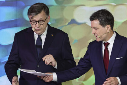 video conflictul dintre nicusor dan si crin antonescu primarul general il acuza ca a instrainat baze sportive ce spune candidatul coalitiei 6811f253b364d