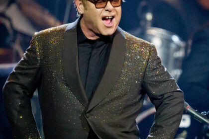 video elton john a lansat un nou album este probabil cel mai inovator pe care l am facut din anii 1970 67f5242dd10fc
