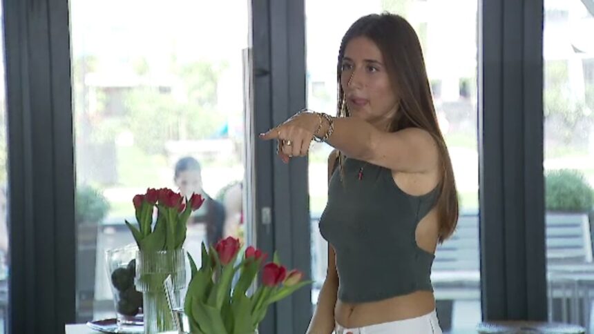 video exclusiv a jucat fotbal dar a dat lovitura in afaceri cu ce se ocupa milana fiica lui adi ilie am preluat ideea din spania 680b45c08fa7f
