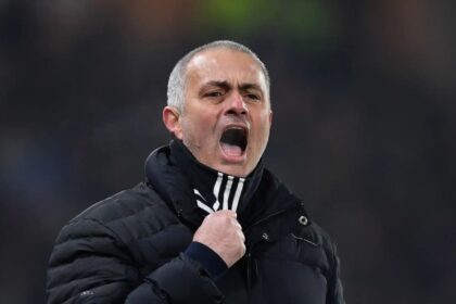 video imagini socante din turcia dupa fenerbahce galatasaray mourinho l a tras de nas pe okan buruk 67eda983e1706