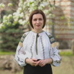 video maia sandu mesaj de paste sa fim mai aproape unii de altii sa ne ascultam sa ne iertam si sa mergem impreuna pe calea binelui 6804a1321ba5c