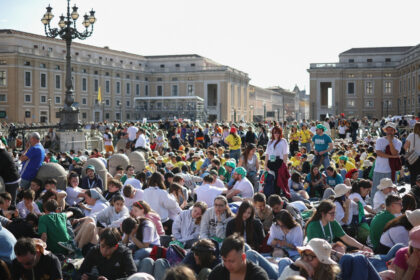 video prima slujba de duminica fara papa francisc cum arata piata sfantul petru la o zi dupa inmormantarea suveranului pontif 680dfd2969594