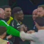 video suspendarea pe care o risca dani carvajal dupa ce a fost la un pas de bataie cu bukayo saka la pauza meciului real madrid arsenal 68011142e3545