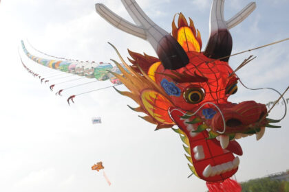 videofoto festivalul international al zmeielor in china participa 257 de echipe din 51 de tari si regiuni 6804bdc4e5633