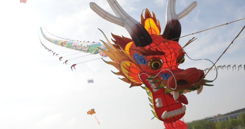 videofoto festivalul international al zmeielor in china participa 257 de echipe din 51 de tari si regiuni 6804bdc4e5633