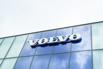 volvo va desfiinta pana la 800 de locuri de munca in sua 68077cfb8cb22