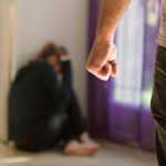 acuzatii reciproce de infidelitate si violenta ce au stabilit judecatorii in cazul unui afacerist 682271e904e19