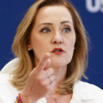 alegeri prezidentiale 2025 elena lasconi spune ca a fost presata in 2024 sa promita numirea unui anume sef la sri am refuzat 68131388117a1