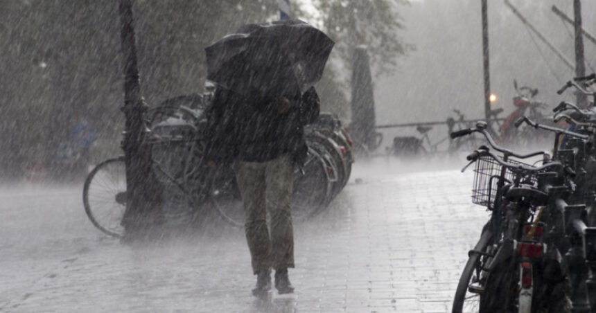 alerta meteo vreme rece si ploi in toata tara pana marti seara cod galben de vijelii si vant puternic luni in toate regiunile 682ae02d19f22