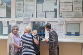 alerta pensionarii care se afla in aceste situatii vor fi obligati sa dea inapoi banii necuveniti 682434c3ab06a