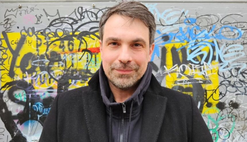 alexandru papadopol a semnat cu pro tv in ce productie apare actorul cei care vor vedea se vor amuza 68220f0a18366