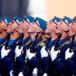 analiza ft economia de razboi a lui vladimir putin se raceste dar rusii inca se simt mai bogati iar asta nu le schimba opinia despre razboi 6837444f6f108