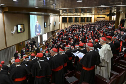 analiza provocarile aflate pe lista noului papa criza bugetara a vaticanului rolul femeilor in biserica si declinul credintei in europa 6819b04434231