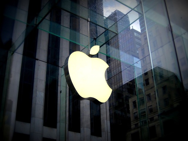 apple si a pastrat prima pozitie in top 100 global al marcilor 68258eaf0948f