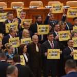 aur introduce teroarea in psd si pnl ori guvern cum vrem noi ori anticipate si isi pierd mandatele vor tacea malc 681bb4ce87e32