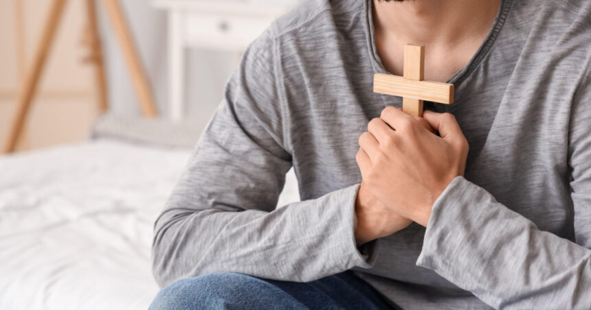 barbatii tineri conduc o renastere religioasa in sua crestinismul castiga adepti in generatia z si la nivel global 68206abc2e192