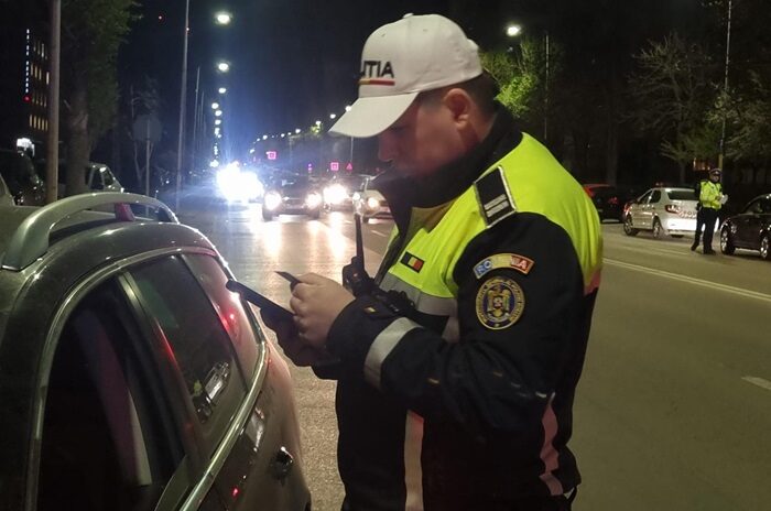 beat crita si fara permis prins gonind prin vama veche politistii l au tras pe dreapta si au descoperit ca avea alcoolemie de peste 1 la mie 6825d37a79f78