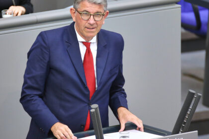 berlinul pregateste un proiect de lege pentru a taxa platformele digitale o rata de impozitare de 10 este legitima 68387d24dd999