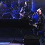 billy joel isi anuleaza concertele dupa ce a fost diagnosticat cu o afectiune cerebrala rara 6830ccea93931