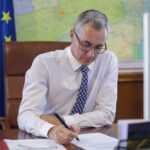 bomba stelian ion usr iar il arde pe predoiu cap de lista in cursa pentru ministerul afacerilor interne 683743fee7971