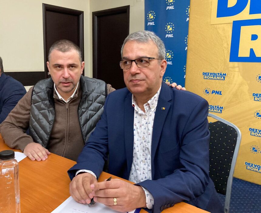 bourceanu il invita pe hutuca sa il traga pe dreapta pe chitac 6818a4fe0af51