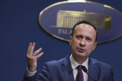 caciu il ataca pe bolojan care a dat vina pe psd si pnl pentru criza bugetara pare ca a pascut iarba la cotroceni in ultimele 3 luni 6824733b3969b