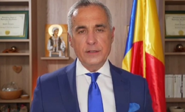 calin georgescu audiat la parchetul inaltei curti de casatie si justitie dupa ce a citat din corneliu zelea codreanu fostul lider legionar georgescu a iesit dupa 20 de minute de la audieri 68358948555d4