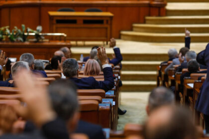 care este procedura pentru numirea prim ministrului in romania ce se intampla daca un candidat propus nu primeste votul de incredere 682b326f5ebca