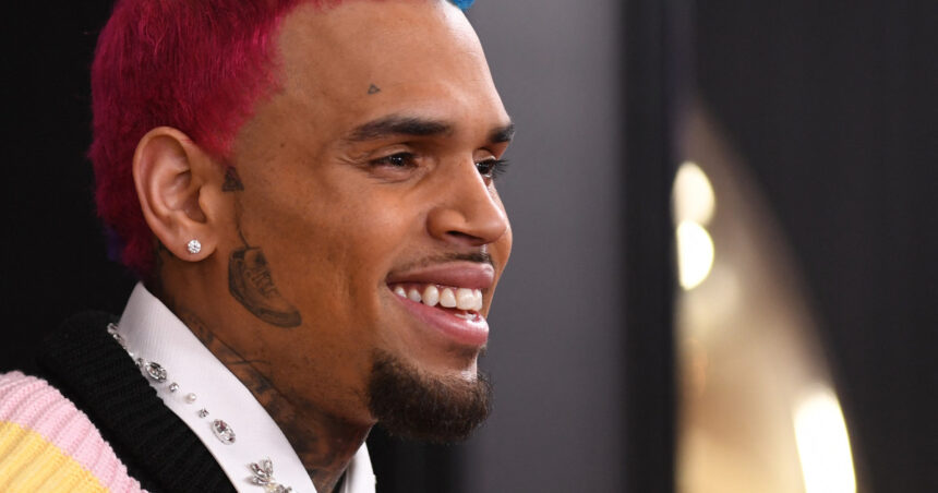chris brown a fost arestat in marea britanie este acuzat ca a atacat un producator muzical cu o sticla 682757b49e4b4