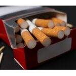 clientii pot fi legitimati la cumpararea tigarilor incepand de astazi comerciantii trebuie sa afiseze un nou panou informativ 6820c212d833e