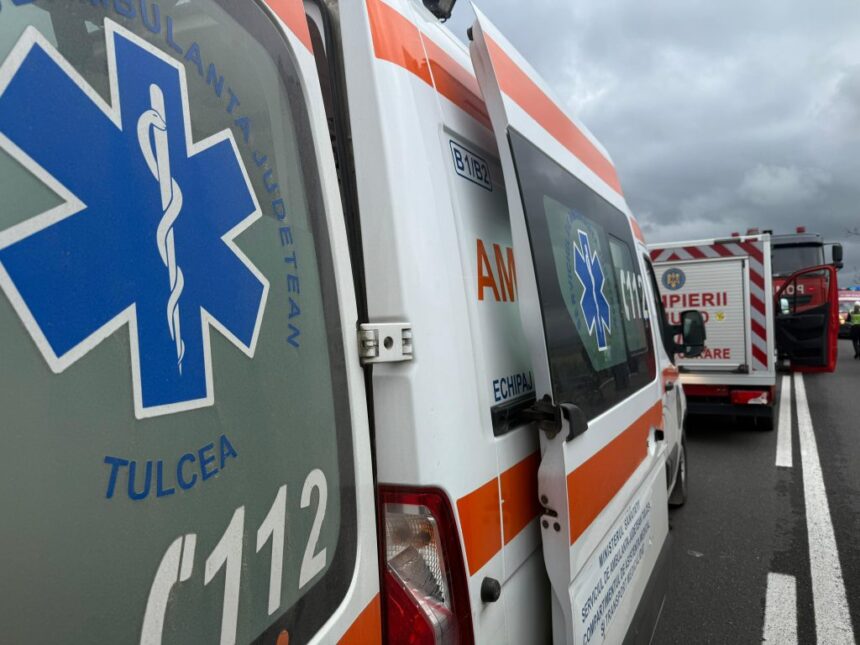 coliziune intre un autoturism si un autobuz cu pasageri in zona delfinariu din constanta 6836ea682fc54