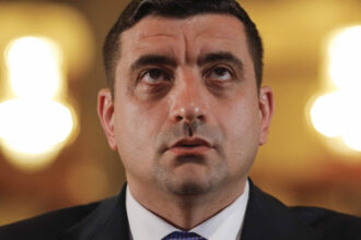comisia europeana replica pentru simion nu s a luat nicio decizie de suspendare a fondurilor europene pentru romania 6825cf8ab126b