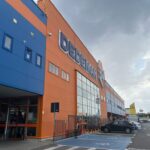 condamnat la ani grei de inchisoare in trecut dupa un incident grav din parcarea unui supermarket din constanta acum cere sa fie reabilitat 6833a60664dc7