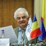 consilier bnr daca nu schimbam directia vaporului numit romania duminica viitoare titanic scrie pe noi 681cd4cda936c