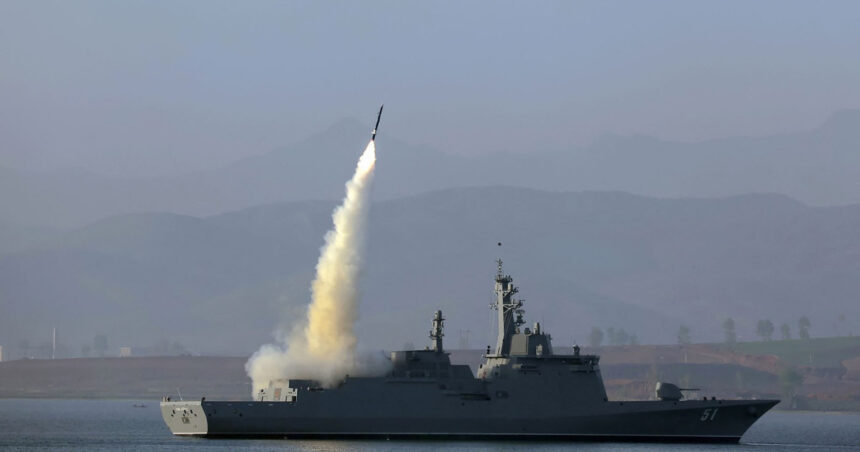 coreea de nord a construit cu ajutorul rusiei un distrugator care poate lansa rachete nucleare tactice sustine seulul 68133dea54fda